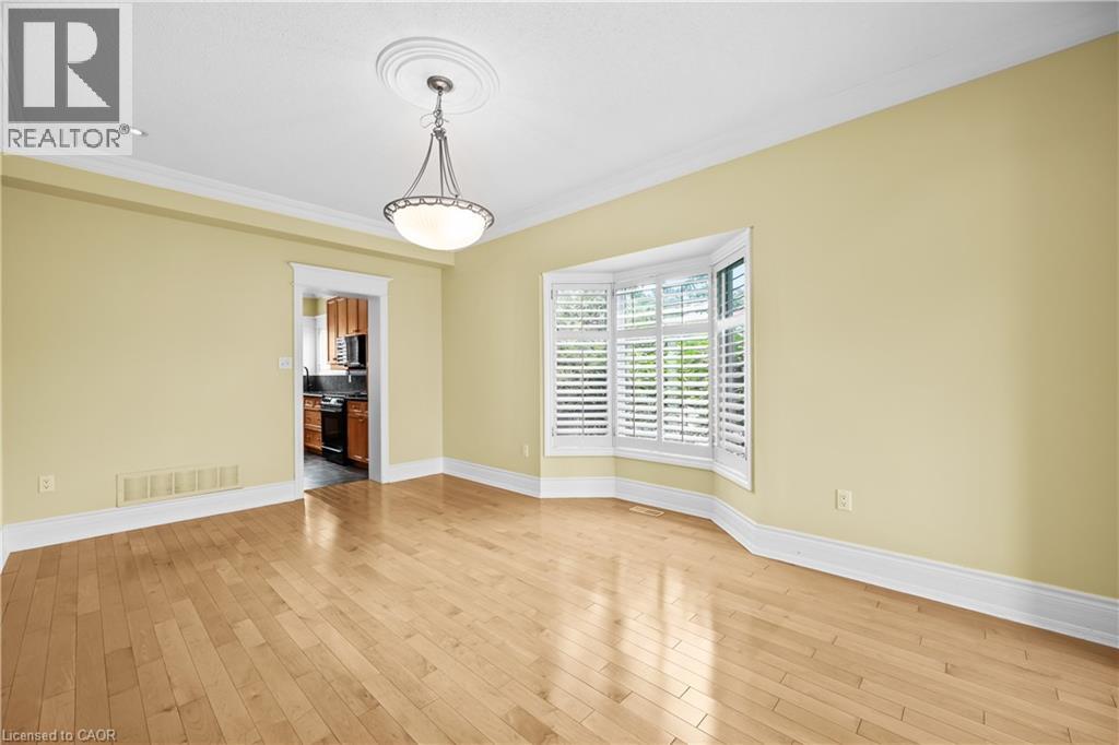 2531 Hogan Court, Burlington, Ontario  L7M 4T5 - Photo 8 - 40750294