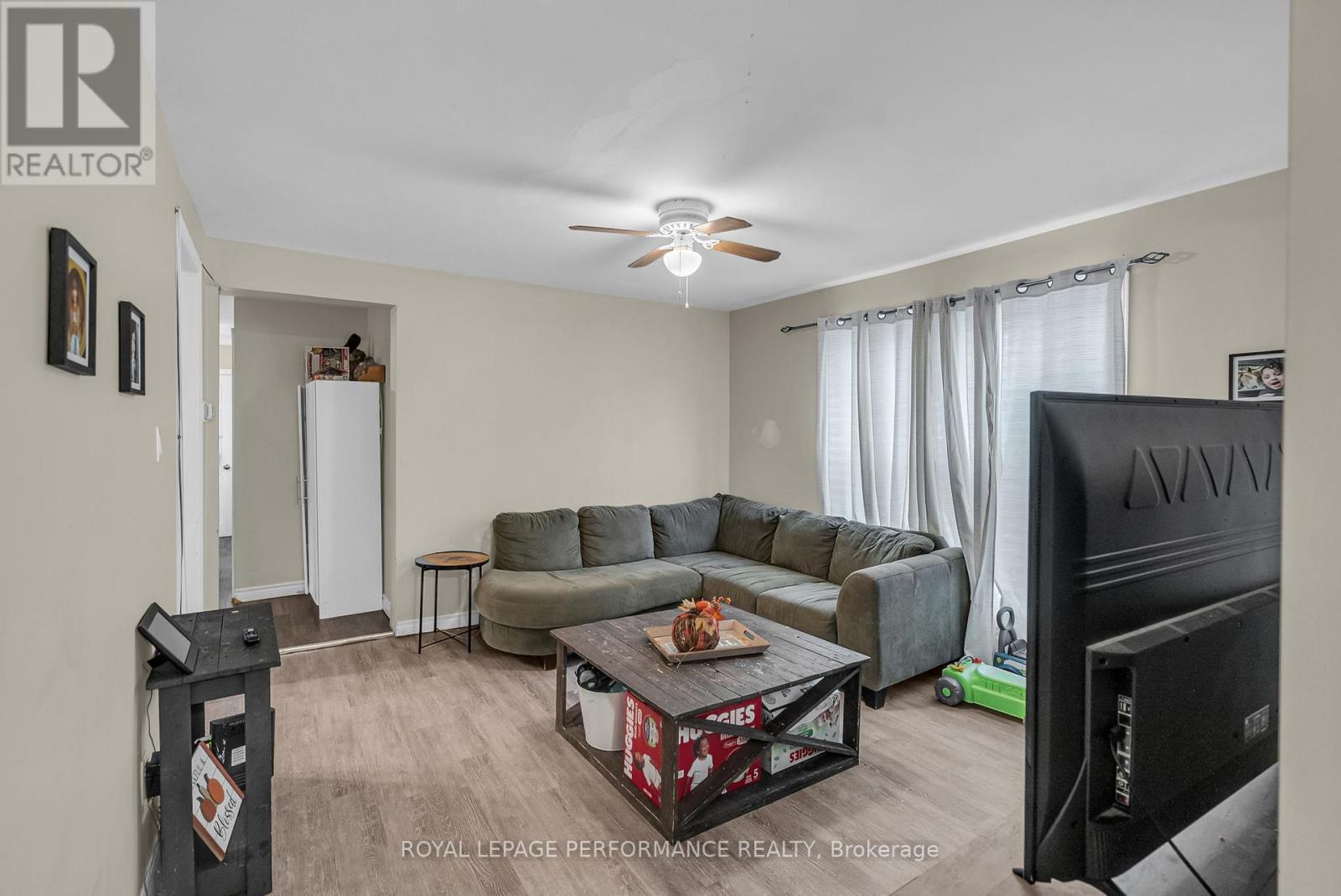 23 Lefebvre Avenue, Cornwall, Ontario  K6H 5G3 - Photo 9 - X12497874