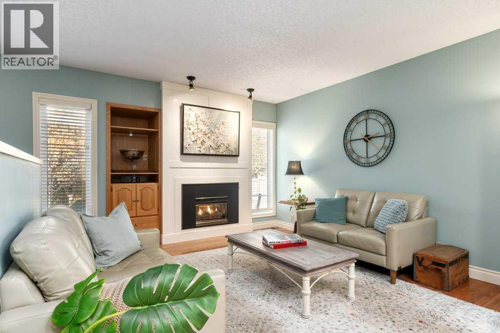 11 Bernard Place Nw, Calgary, Alberta  T3K 2B8 - Photo 10 - A2267342