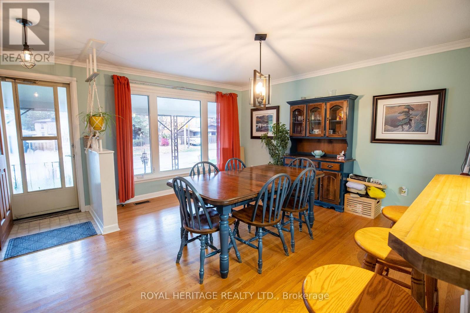 111 Adelaide Street N, Kawartha Lakes, Ontario  K9V 4L9 - Photo 14 - X12497212