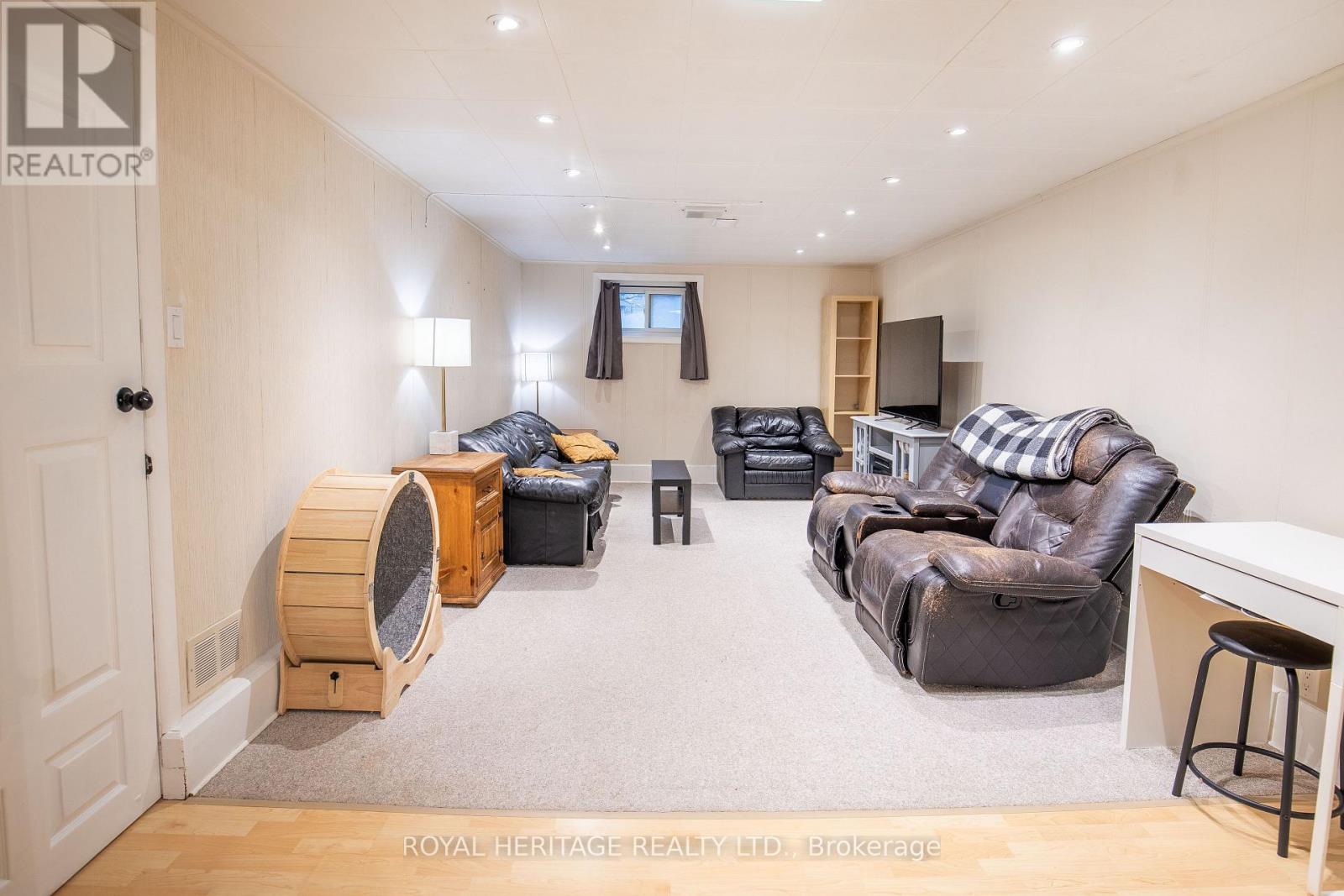 111 Adelaide Street N, Kawartha Lakes, Ontario  K9V 4L9 - Photo 19 - X12497212