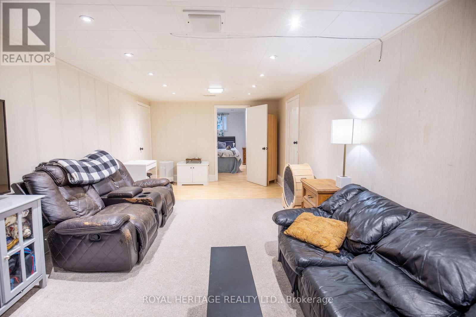 111 Adelaide Street N, Kawartha Lakes, Ontario  K9V 4L9 - Photo 20 - X12497212