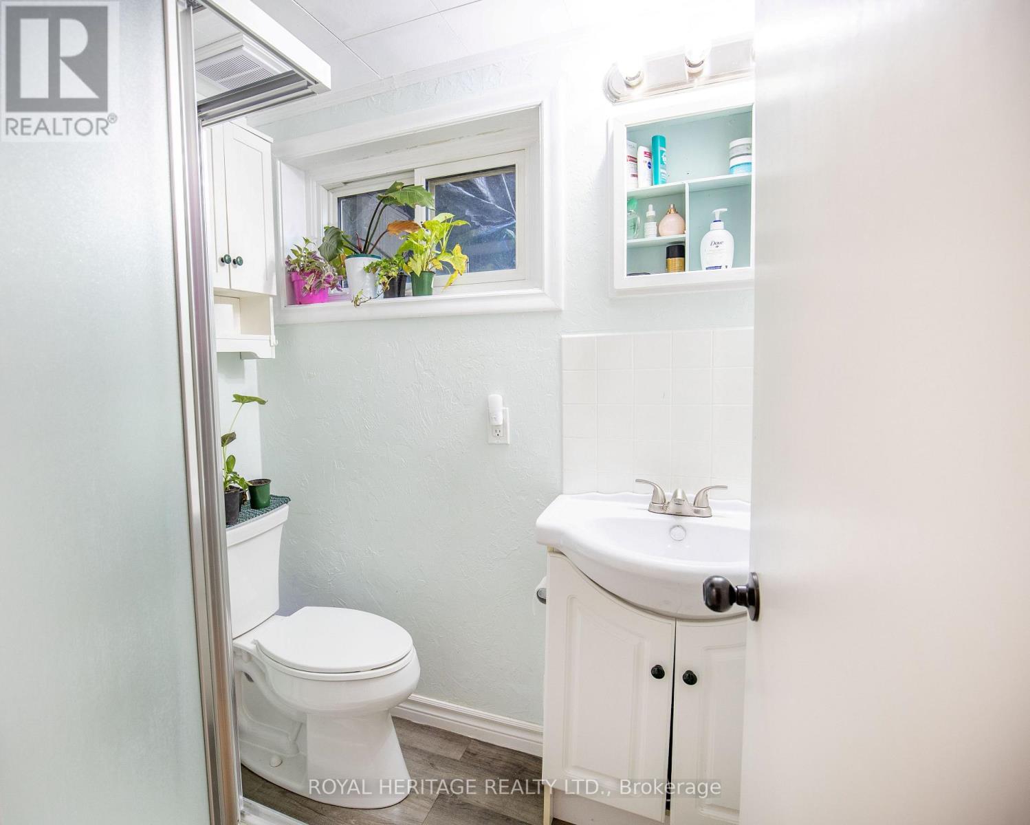 111 Adelaide Street N, Kawartha Lakes, Ontario  K9V 4L9 - Photo 24 - X12497212