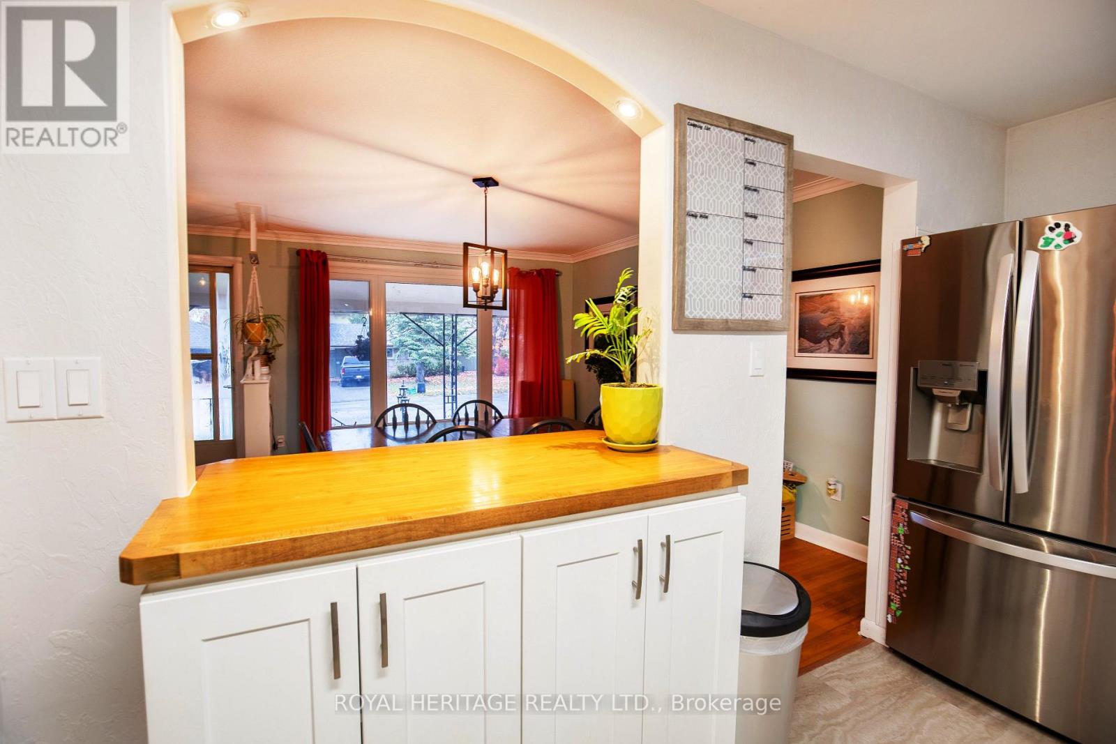 111 Adelaide Street N, Kawartha Lakes, Ontario  K9V 4L9 - Photo 32 - X12497212