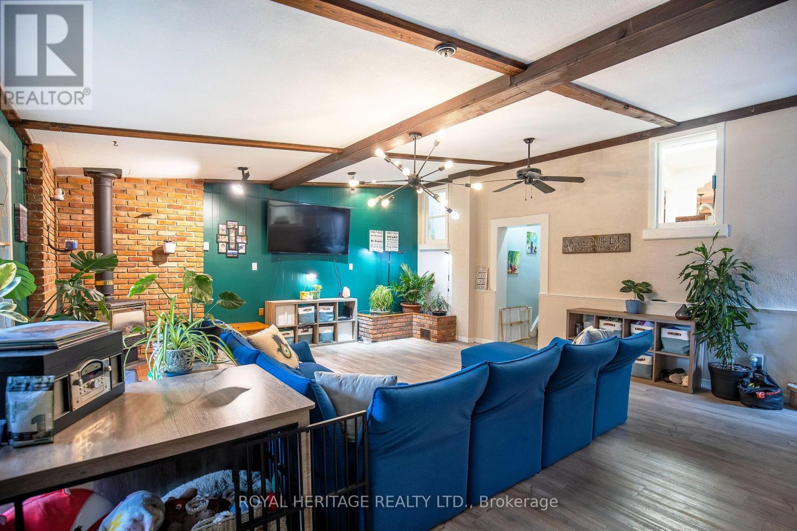 111 Adelaide Street N, Kawartha Lakes, Ontario  K9V 4L9 - Photo 9 - X12497212