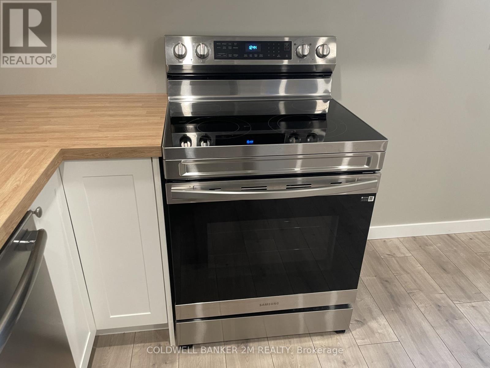 4 - 101 Bobcaygeon Road, Minden Hills (Anson), Ontario  K0M 2K0 - Photo 8 - X12497262