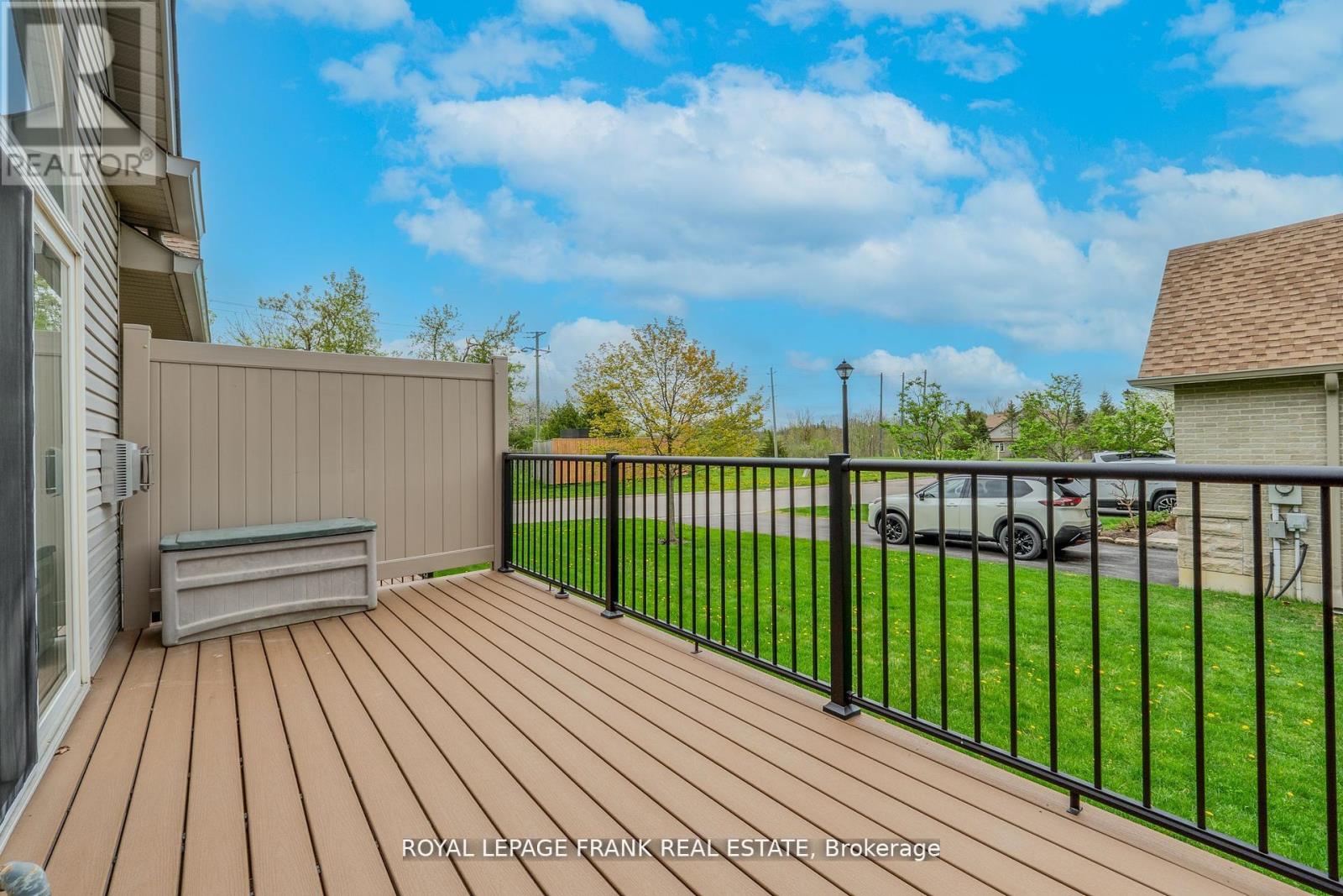 16 - 9 Eglington Street, Kawartha Lakes (Lindsay), Ontario  K9V 6K6 - Photo 27 - X12497442