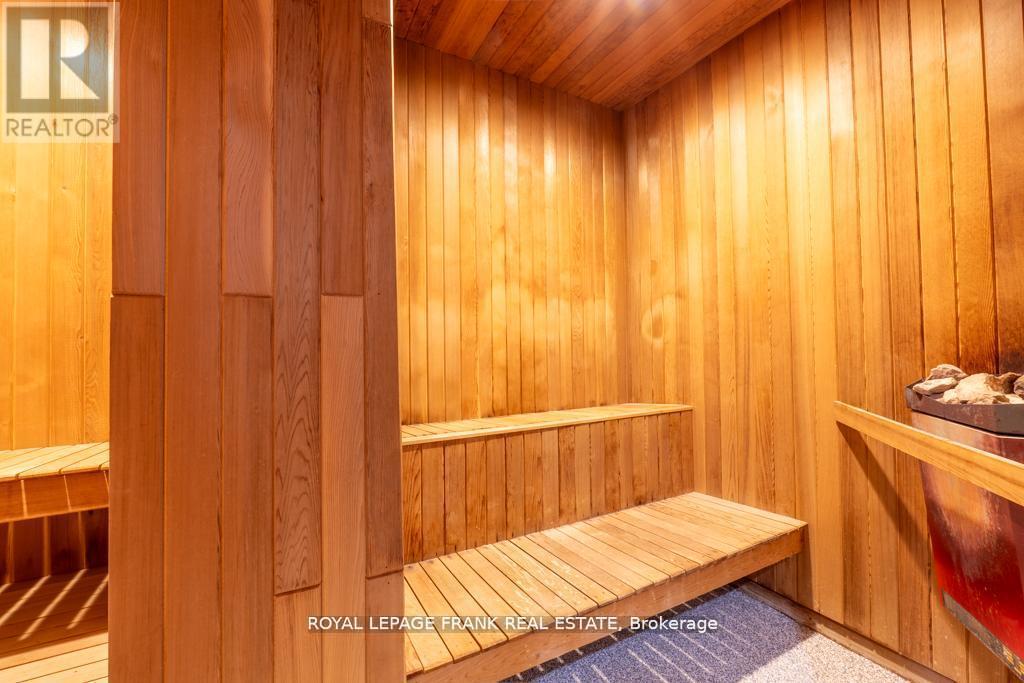 16 - 9 Eglington Street, Kawartha Lakes (Lindsay), Ontario  K9V 6K6 - Photo 49 - X12497442