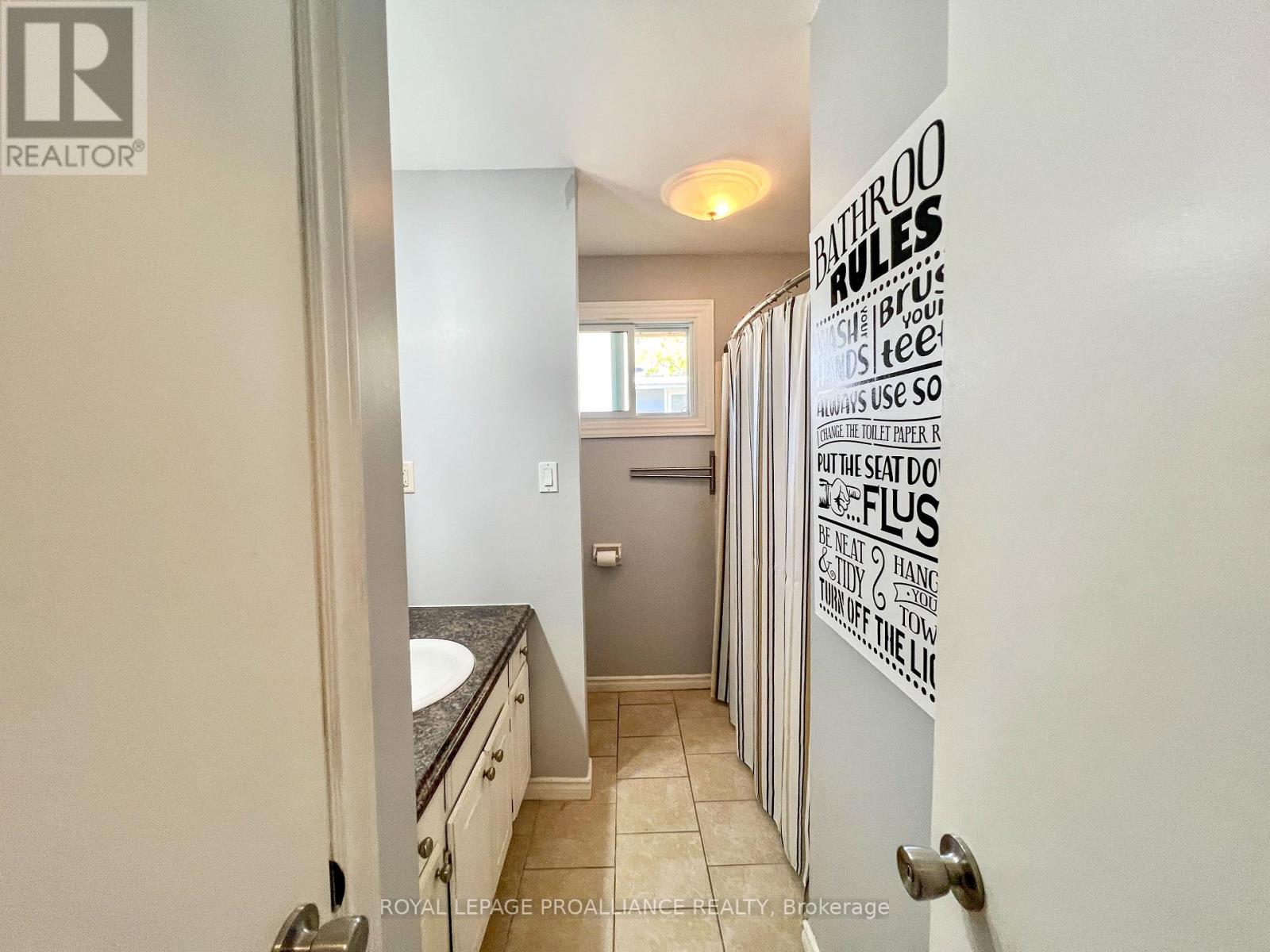 157 Singleton Drive, Belleville (Belleville Ward), Ontario  K8N 5H4 - Photo 16 - X12497720