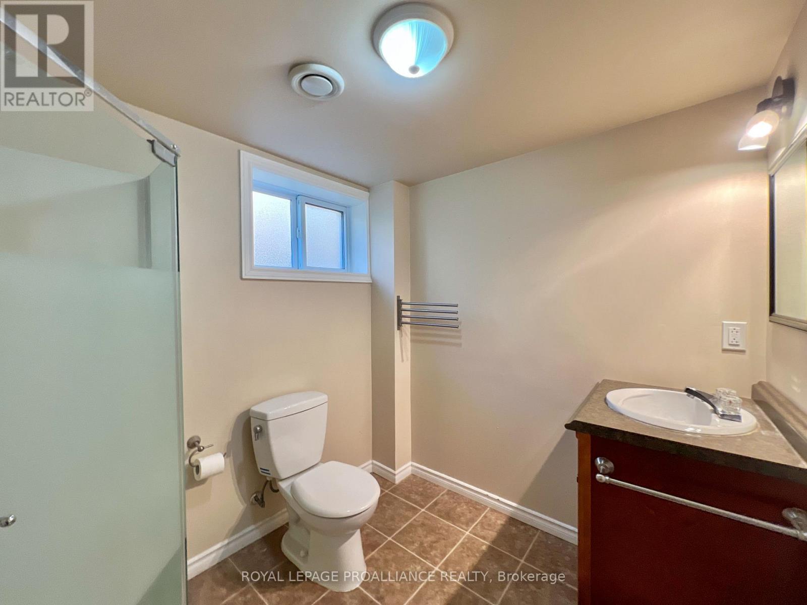 157 Singleton Drive, Belleville (Belleville Ward), Ontario  K8N 5H4 - Photo 24 - X12497720