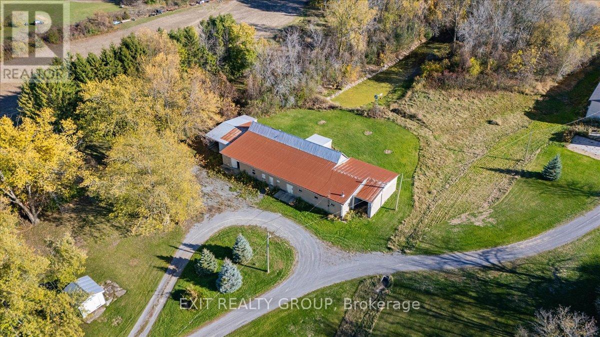 2421 County Rd 3, Prince Edward County (Ameliasburg Ward), Ontario  K0K 1L0 - Photo 8 - X12497760