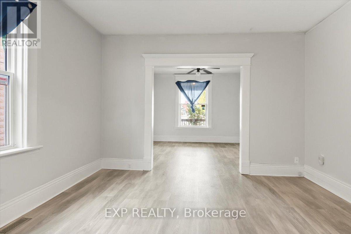 650 Armour Road, Peterborough, Ontario K9H 1Z4 - Photo 12 - X12497778