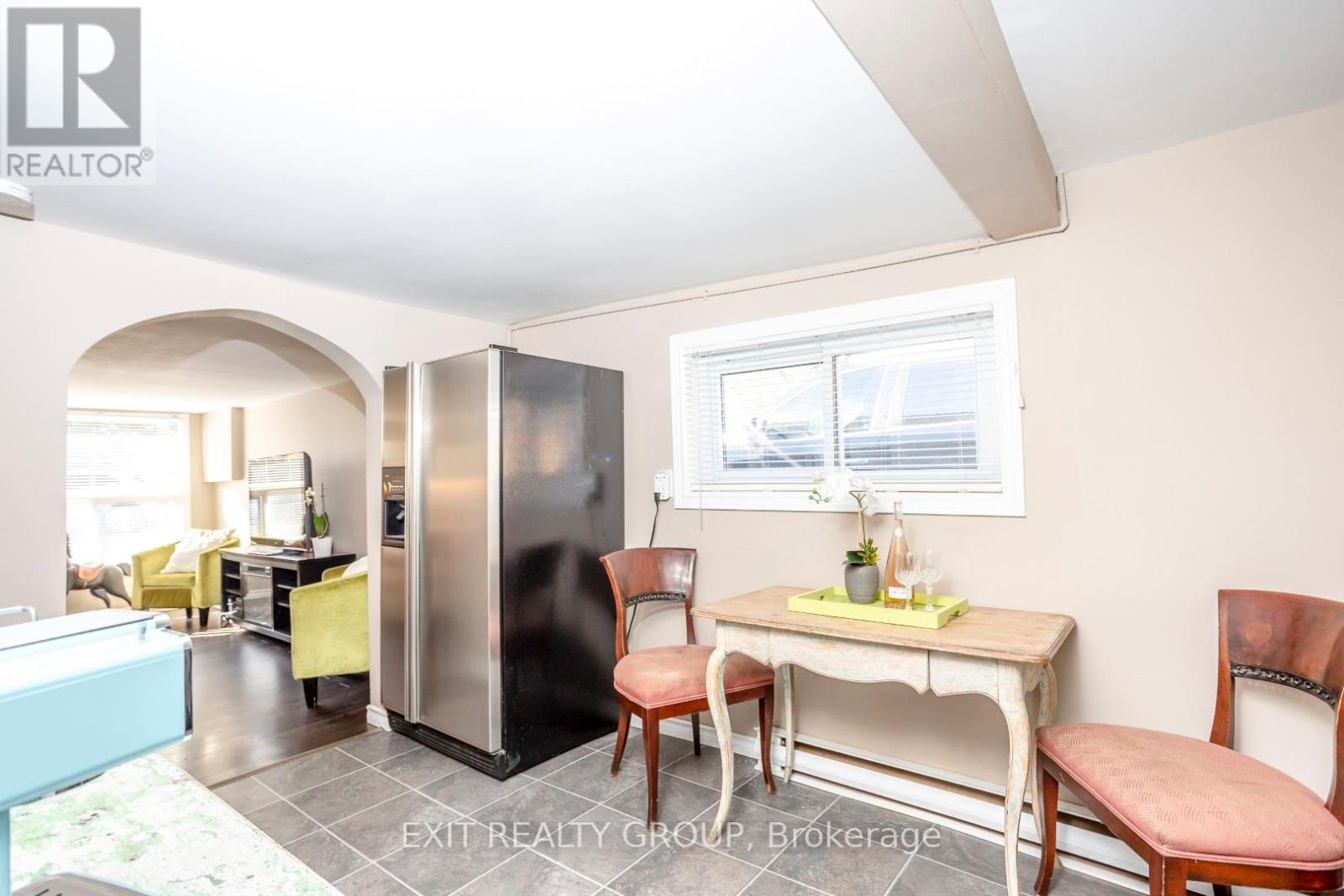 127 Leopold Street, Quinte West (Trenton Ward), Ontario  K8V 2K5 - Photo 23 - X12497902