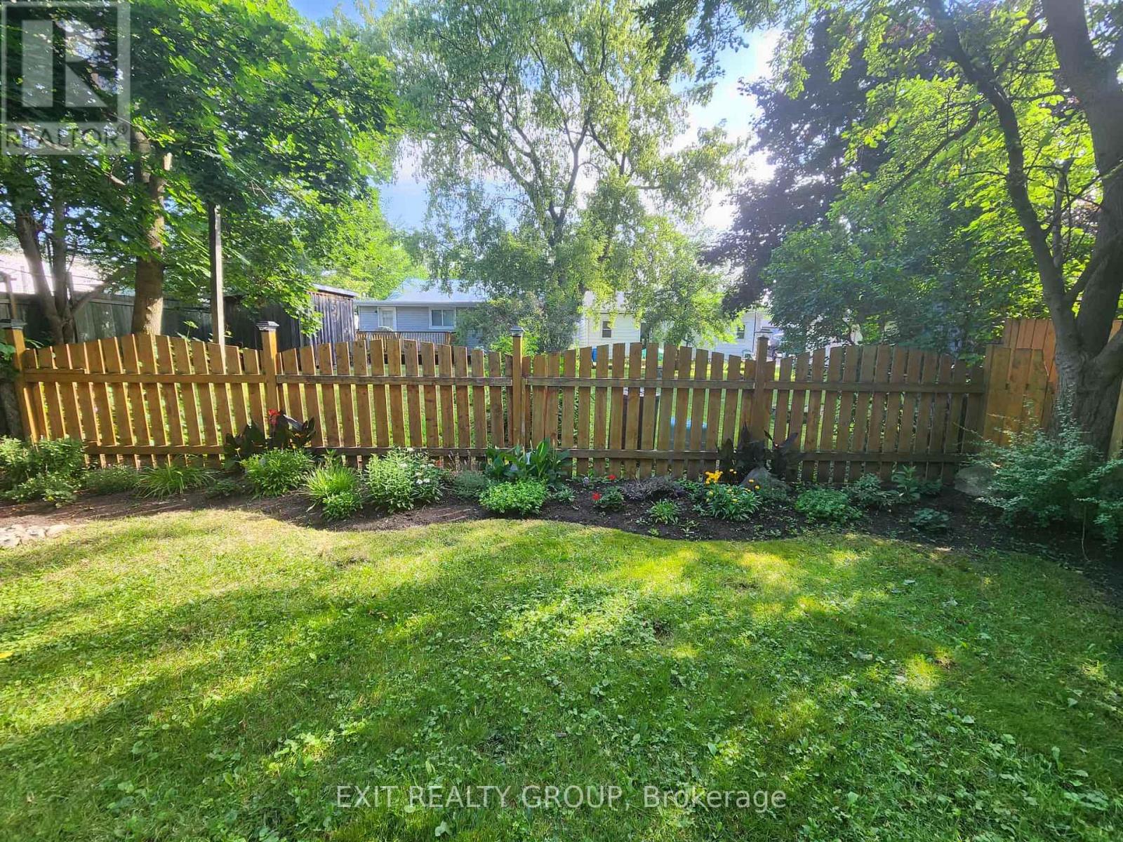 127 Leopold Street, Quinte West (Trenton Ward), Ontario  K8V 2K5 - Photo 34 - X12497902