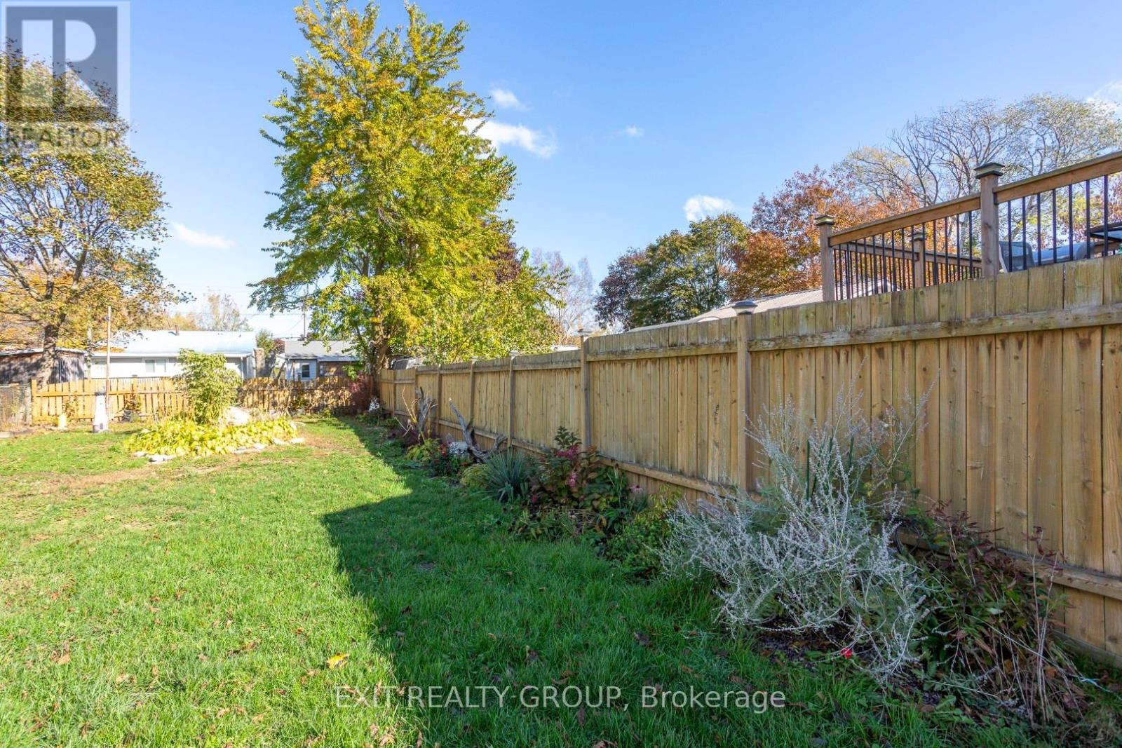 127 Leopold Street, Quinte West (Trenton Ward), Ontario  K8V 2K5 - Photo 37 - X12497902