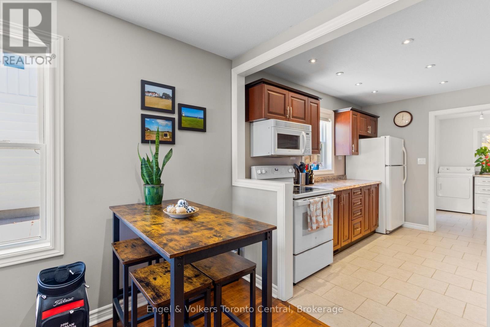 769 7th A Street E, Owen Sound, Ontario  N4K 1K6 - Photo 10 - X12497944