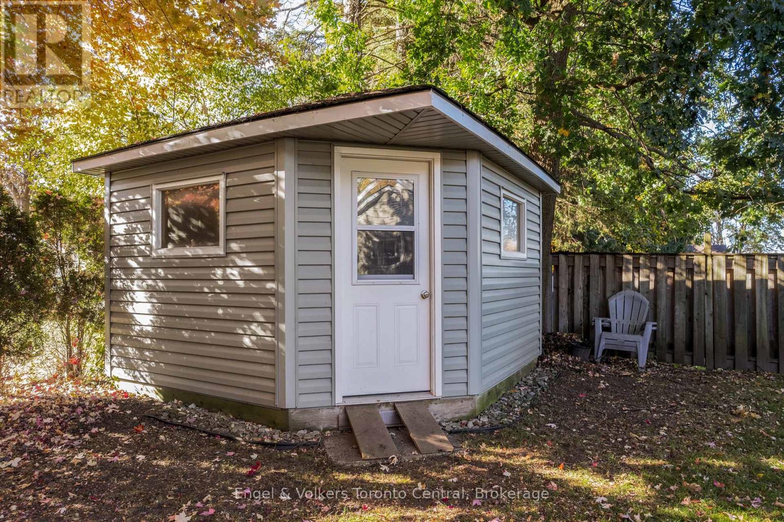 769 7th A Street E, Owen Sound, Ontario  N4K 1K6 - Photo 35 - X12497944