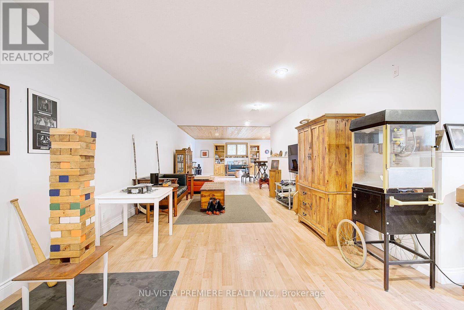 36273 Gore Road, South Huron, Ontario  N0M 1T0 - Photo 33 - X12497528