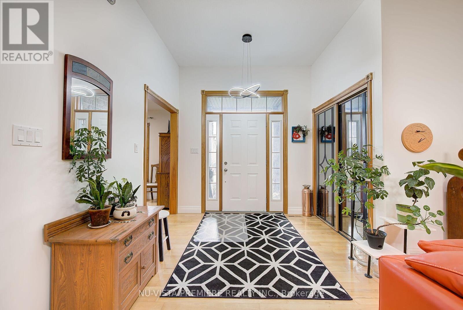 36273 Gore Road, South Huron, Ontario  N0M 1T0 - Photo 4 - X12497528