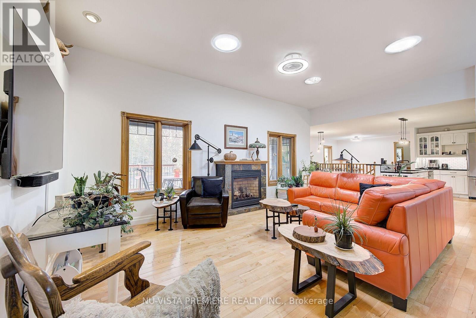 36273 Gore Road, South Huron, Ontario  N0M 1T0 - Photo 6 - X12497528