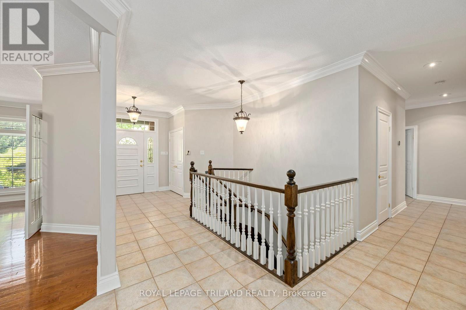 1 - 537 Crestwood Drive, London South, Ontario  N6K 1Y1 - Photo 6 - X12497600