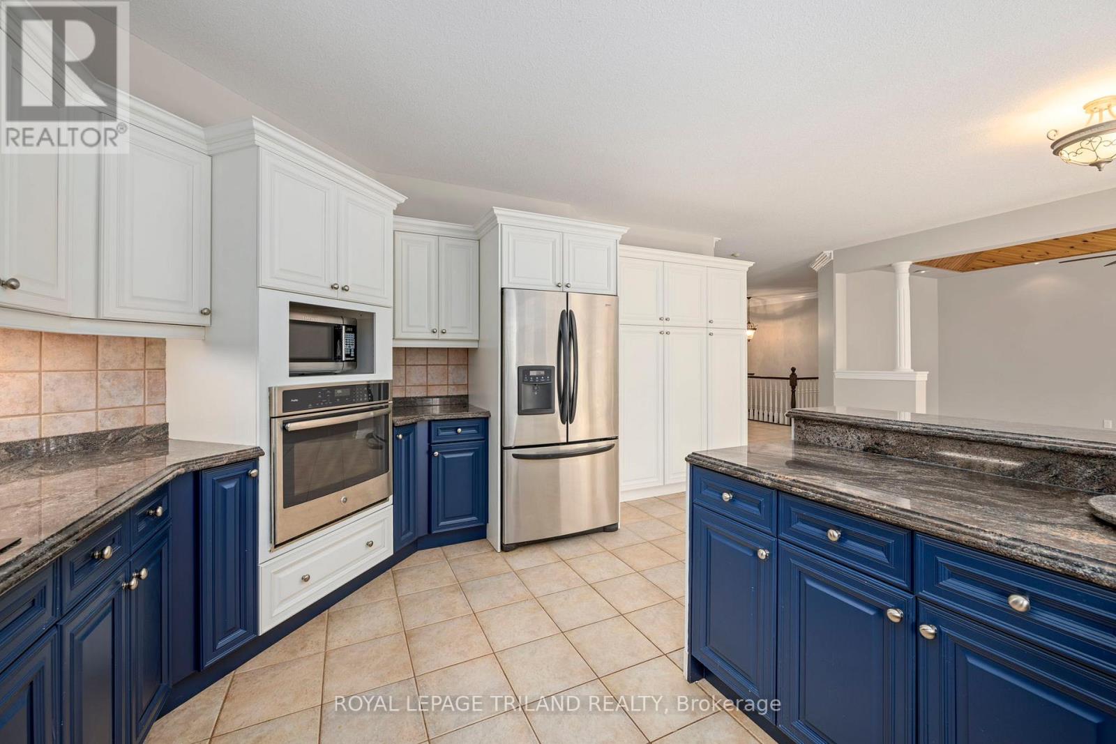 1 - 537 Crestwood Drive, London South, Ontario  N6K 1Y1 - Photo 9 - X12497600