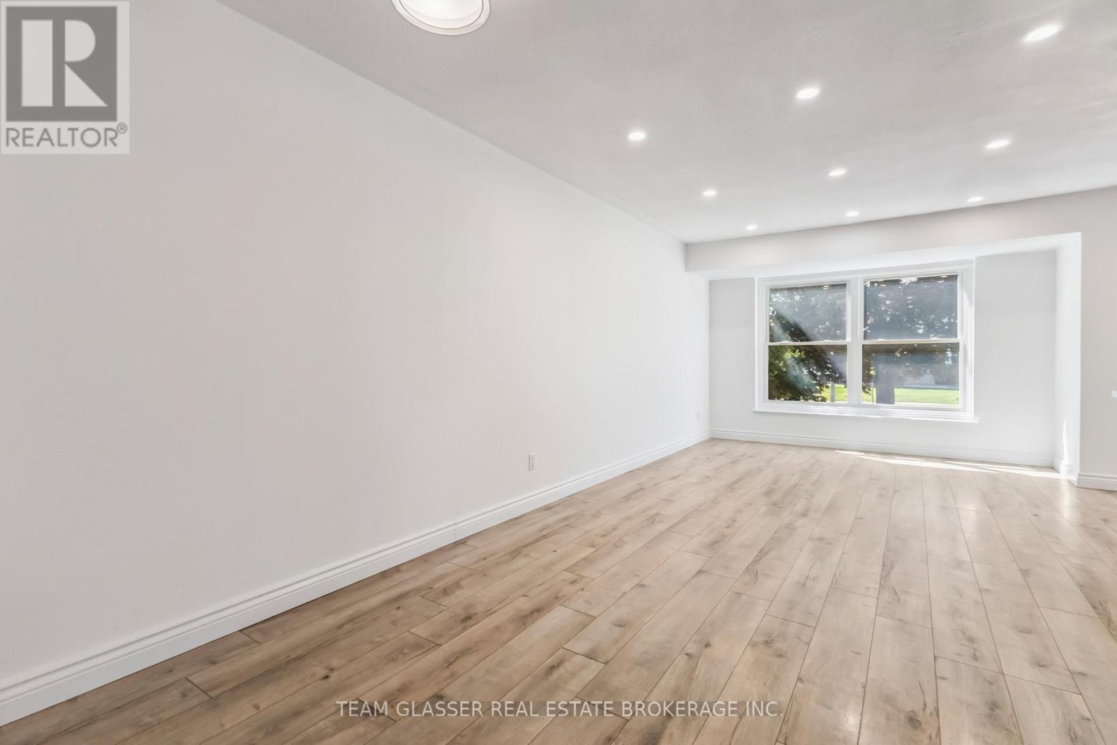 237 Banbury Road, London South, Ontario  N5Z 4M1 - Photo 22 - X12497800