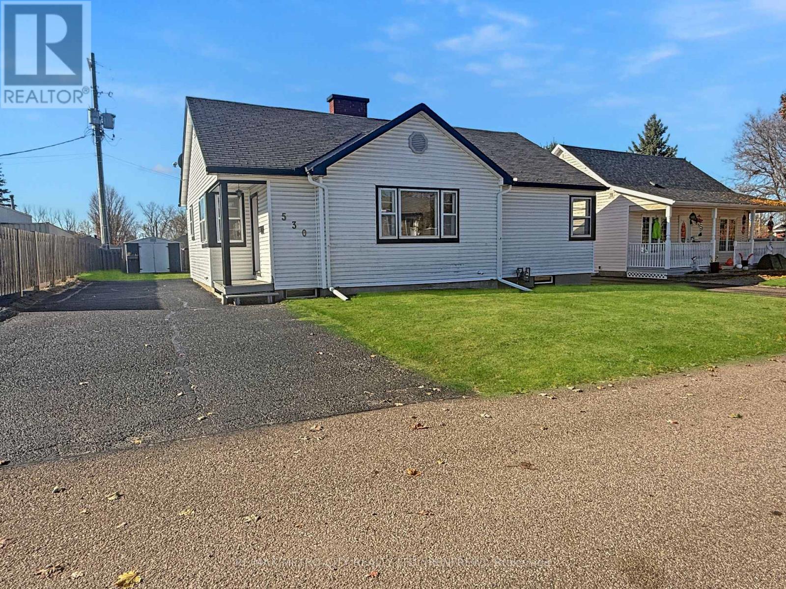 530 New Street, Renfrew, Ontario  K7V 1G8 - Photo 2 - X12497496