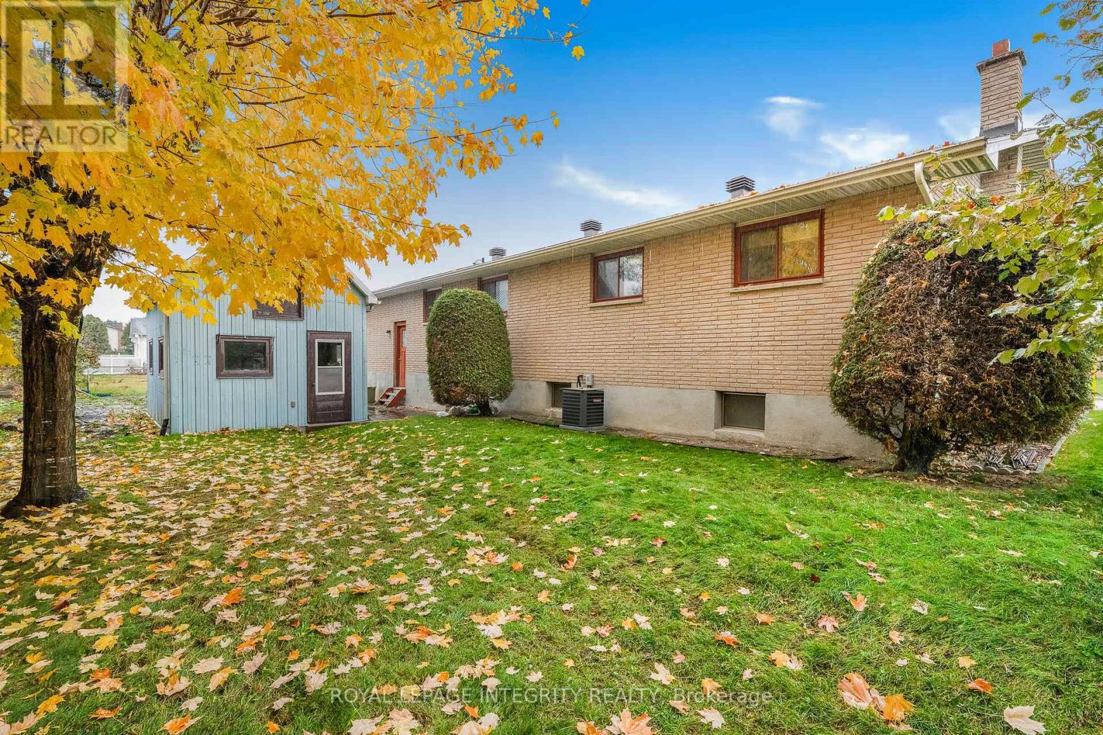 1172 St Pierre Road, Russell, Ontario  K0A 1W1 - Photo 24 - X12497242