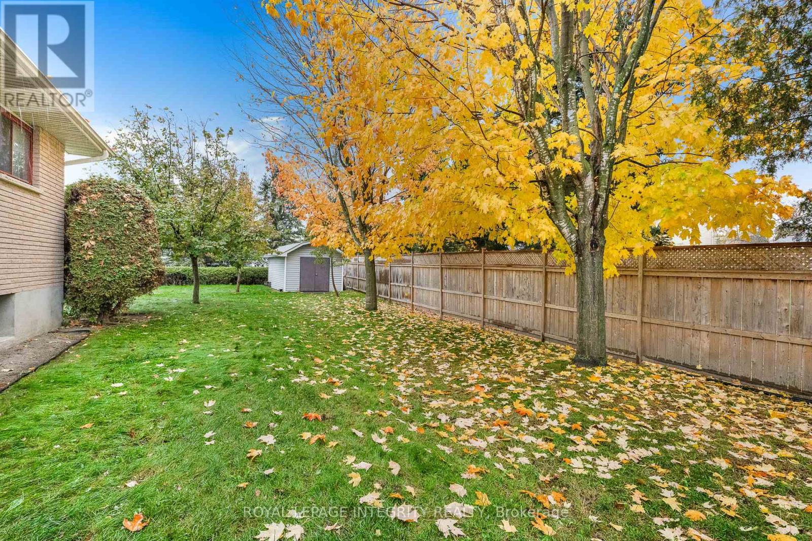 1172 St Pierre Road, Russell, Ontario  K0A 1W1 - Photo 25 - X12497242