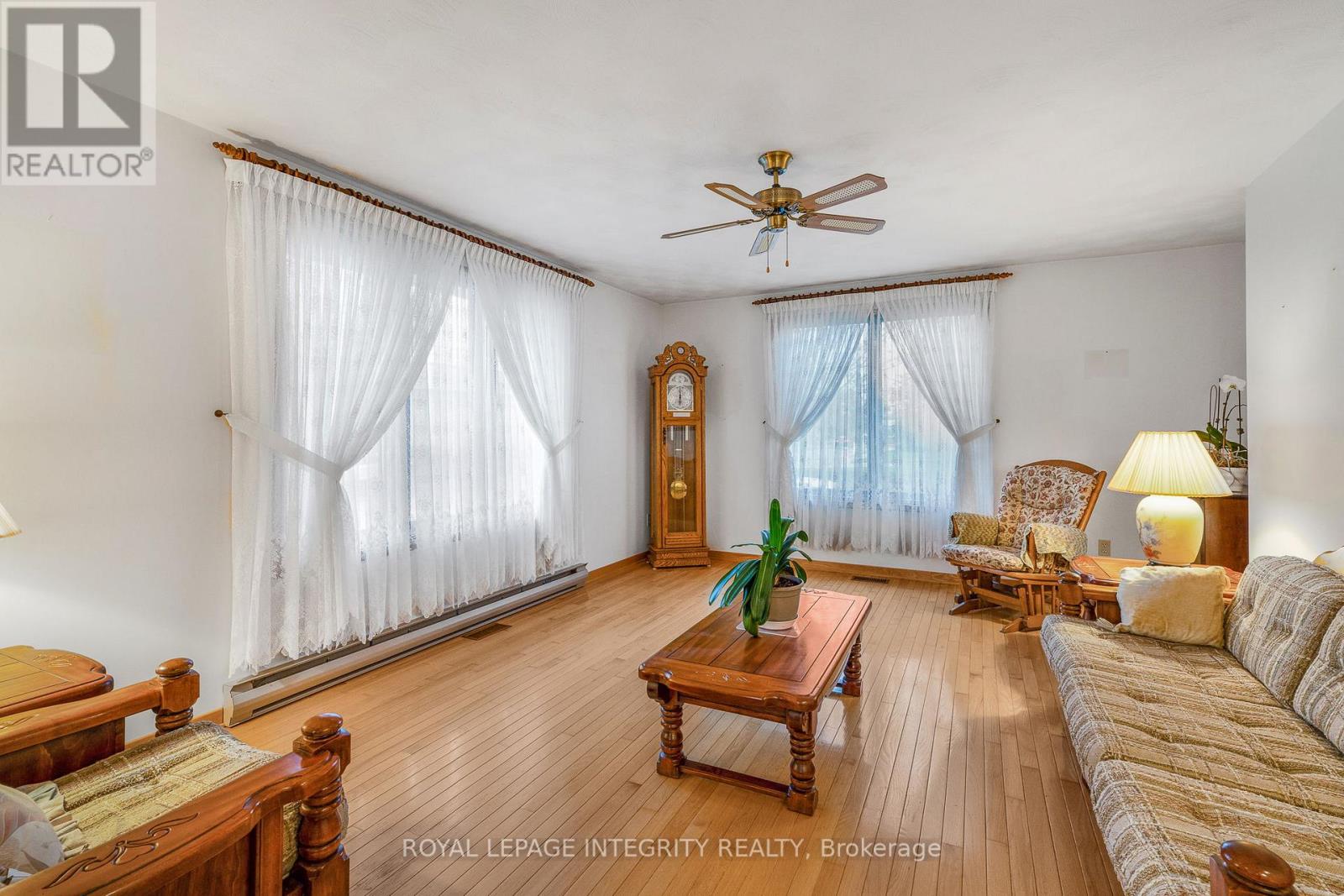 1172 St Pierre Road, Russell, Ontario  K0A 1W1 - Photo 4 - X12497242