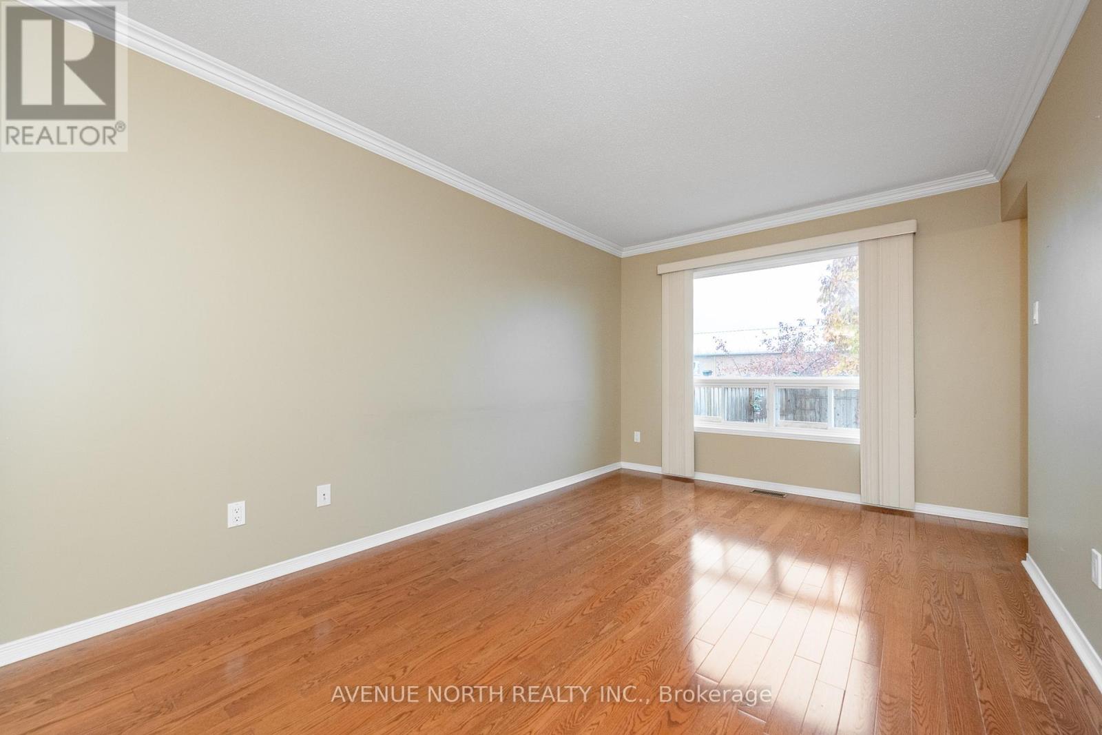 1578 Cedar Mills Road, Ottawa, Ontario  K1C 7M1 - Photo 12 - X12497308