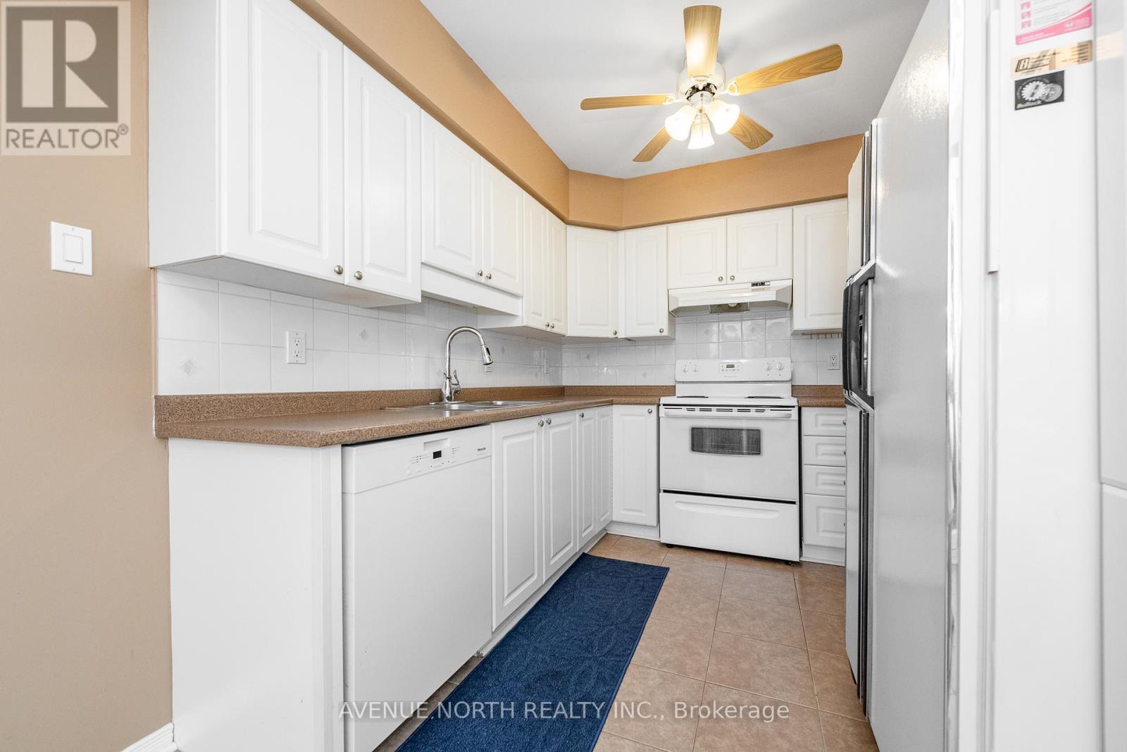 1578 Cedar Mills Road, Ottawa, Ontario  K1C 7M1 - Photo 19 - X12497308