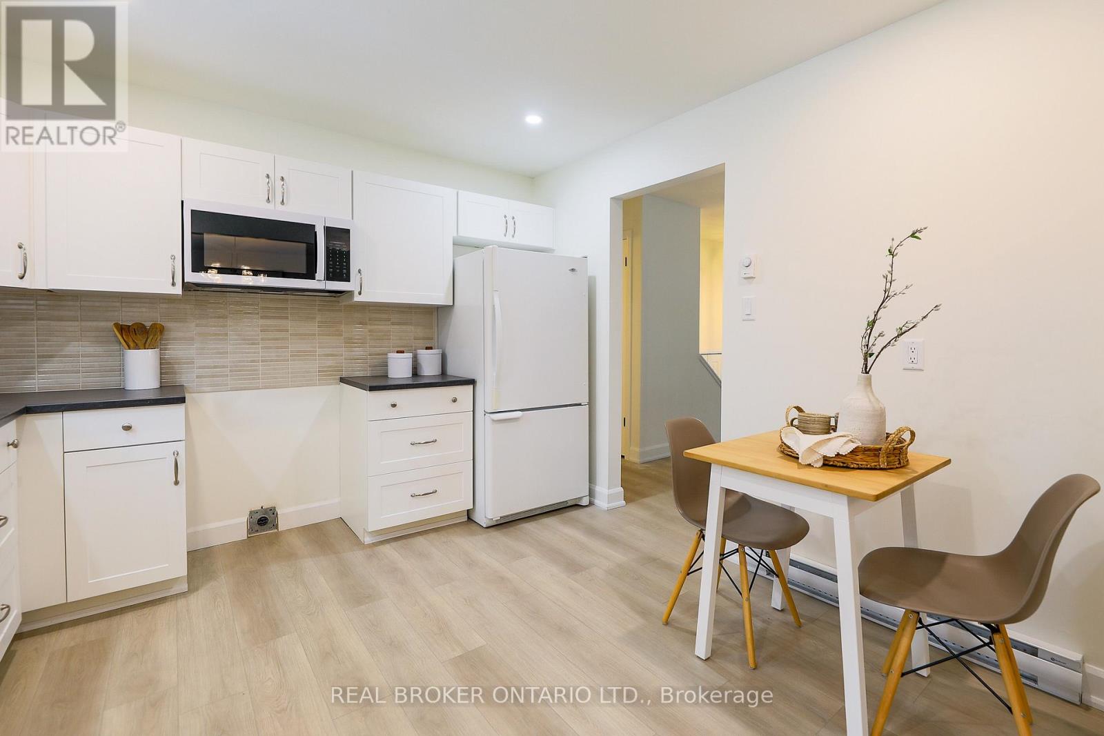 412 Main St Street E, Merrickville-Wolford, Ontario  K0G 1N0 - Photo 18 - X12497342