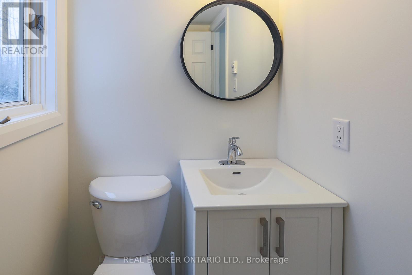 412 Main St Street E, Merrickville-Wolford, Ontario  K0G 1N0 - Photo 38 - X12497342