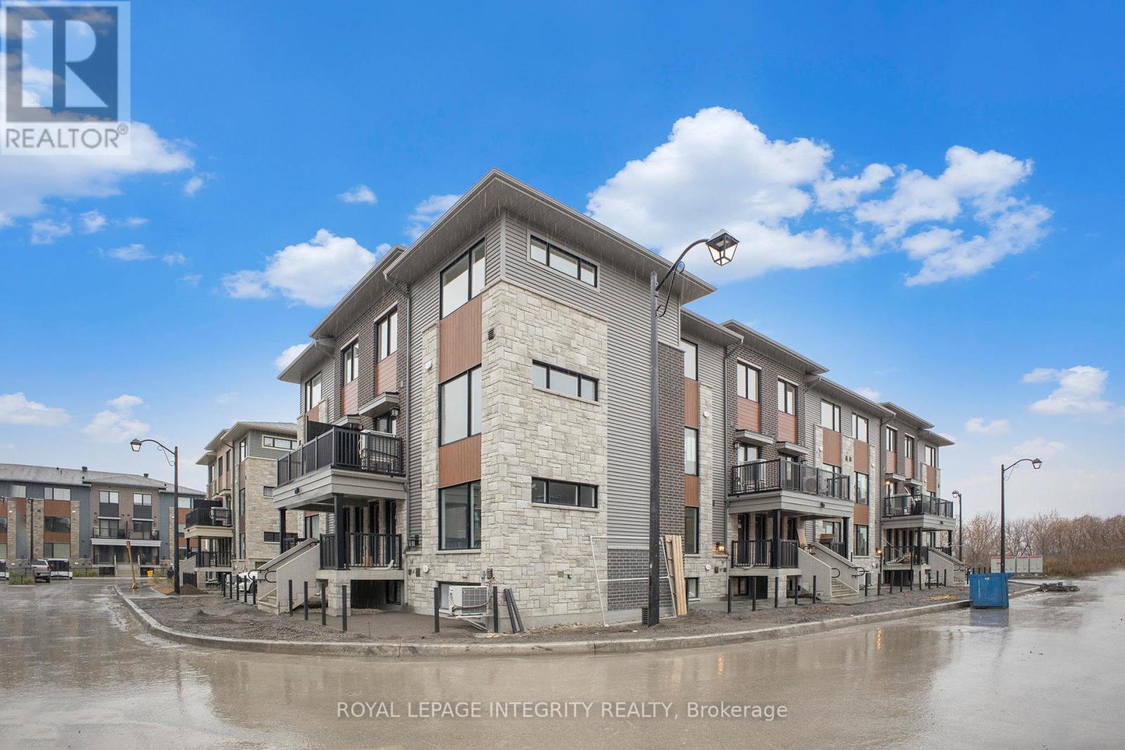 1130 Creekway Private, Ottawa, Ontario  K2T 0S9 - Photo 12 - X12497490