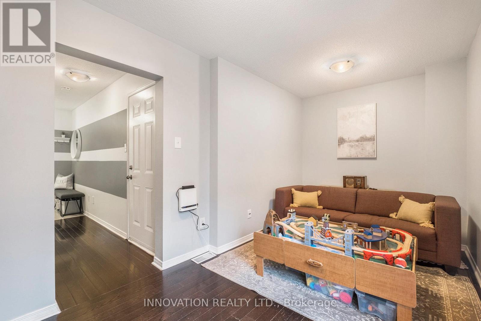 203 Kennevale Drive, Ottawa, Ontario  K2J 0C3 - Photo 16 - X12497608