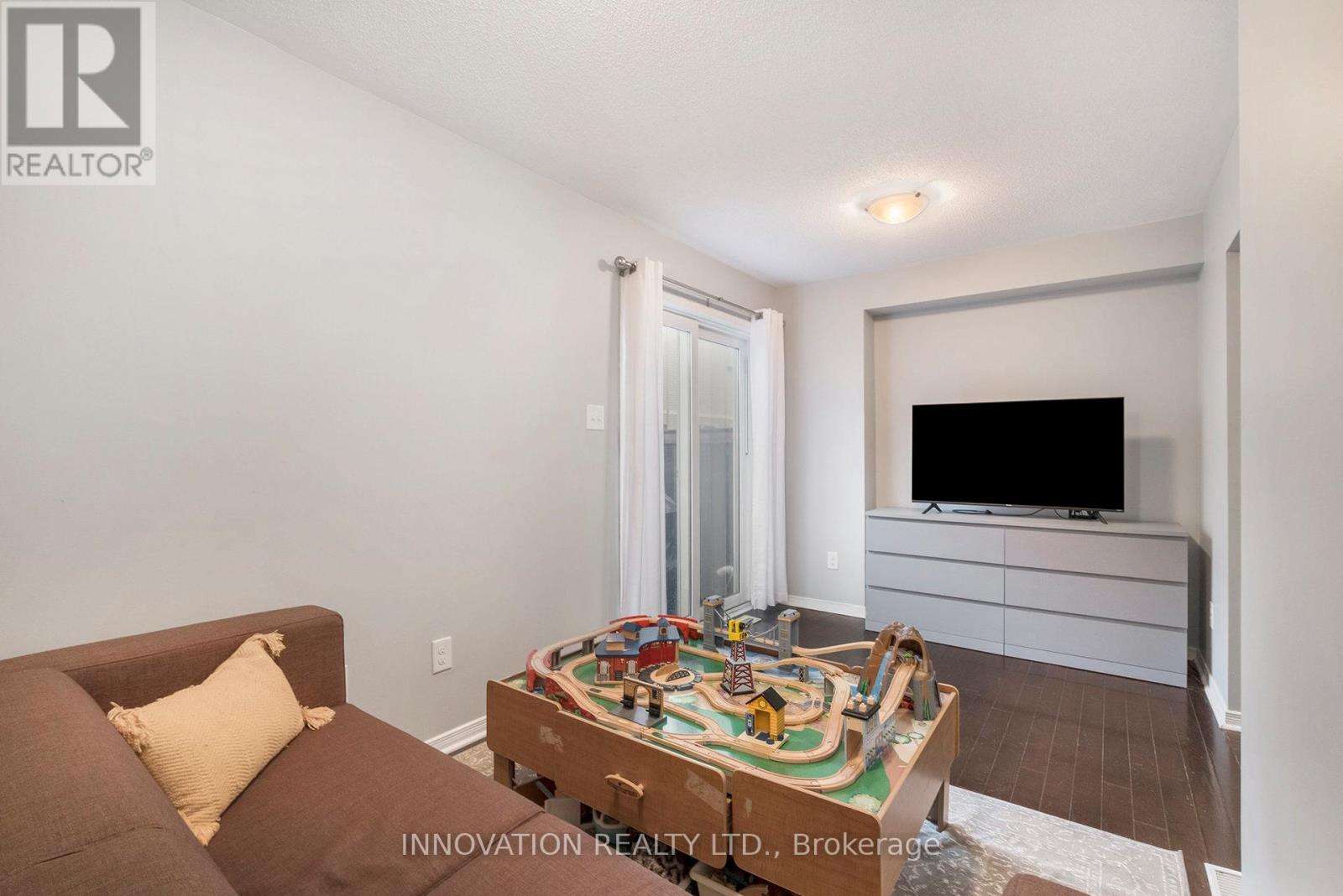 203 Kennevale Drive, Ottawa, Ontario  K2J 0C3 - Photo 17 - X12497608