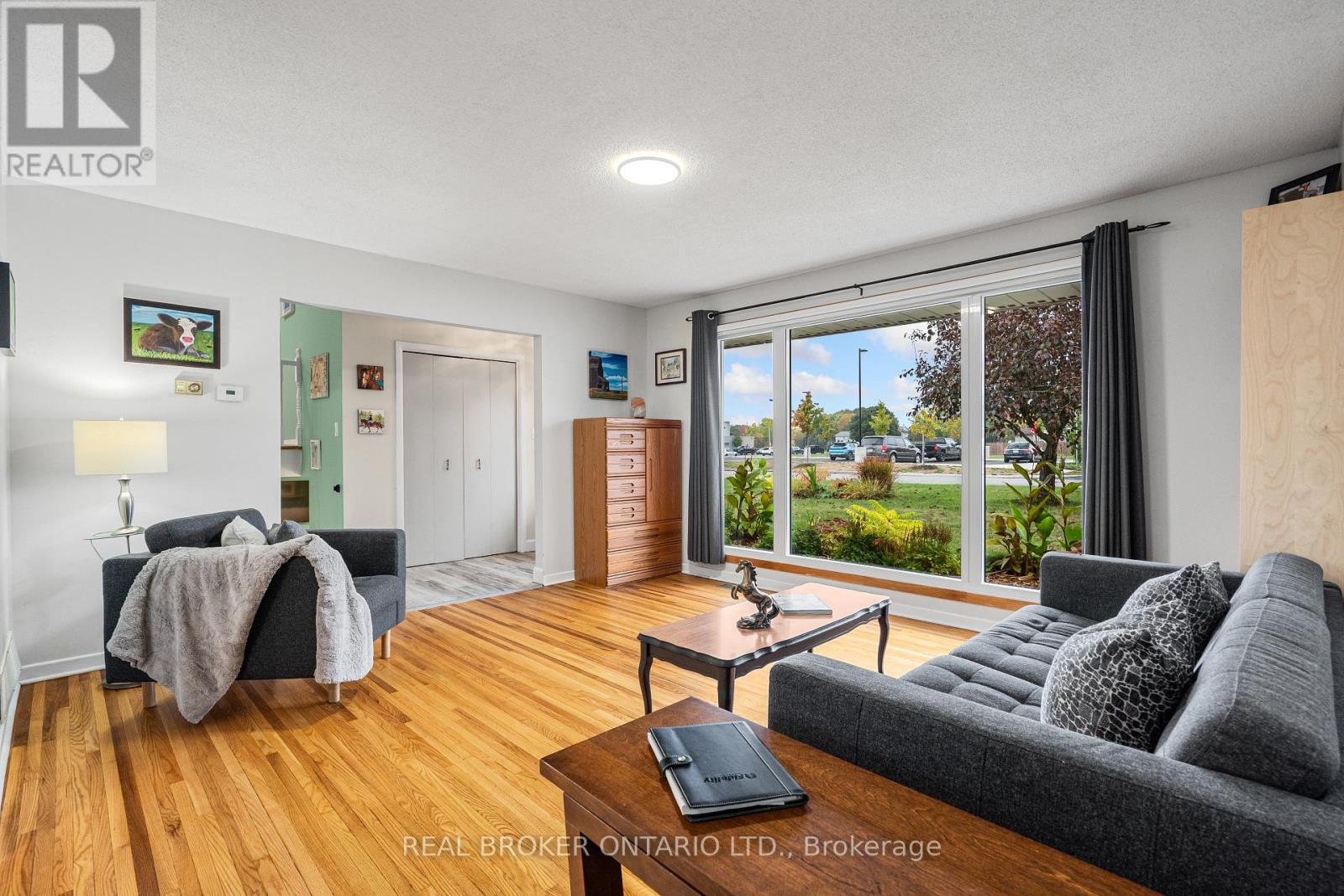 50 Neelin Street, Carleton Place, Ontario  K7C 2J7 - Photo 8 - X12497620