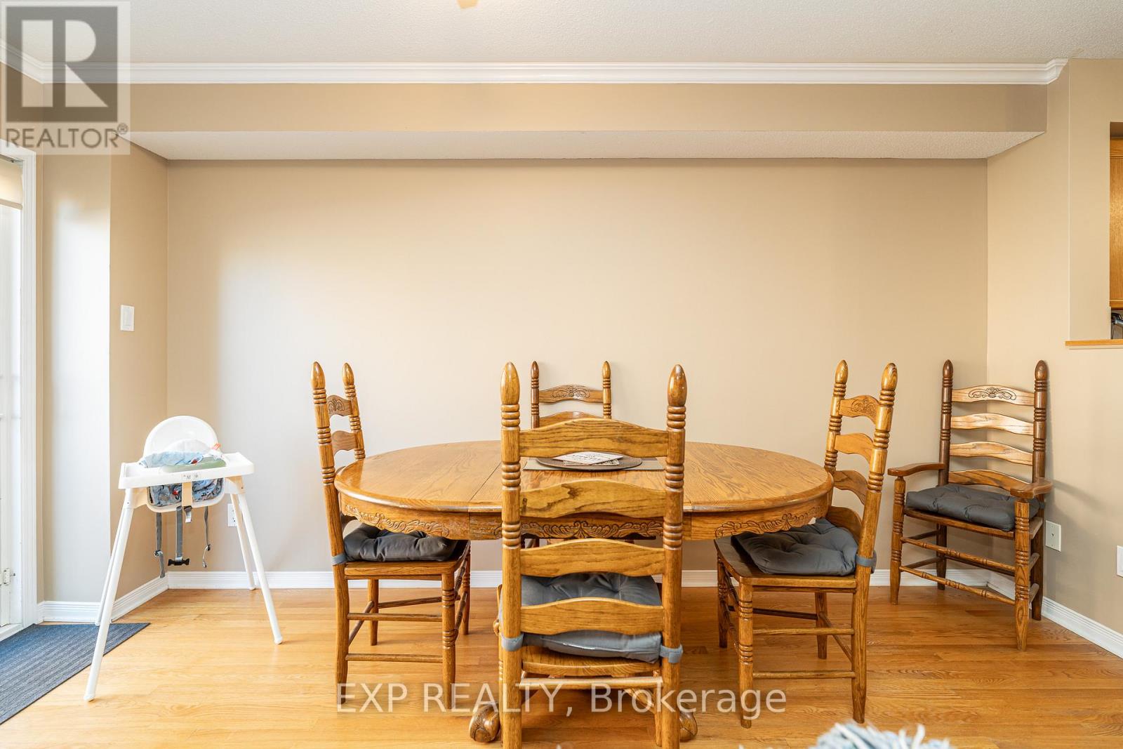 342 Freedom Private, Ottawa, Ontario  K1G 6W4 - Photo 6 - X12497670