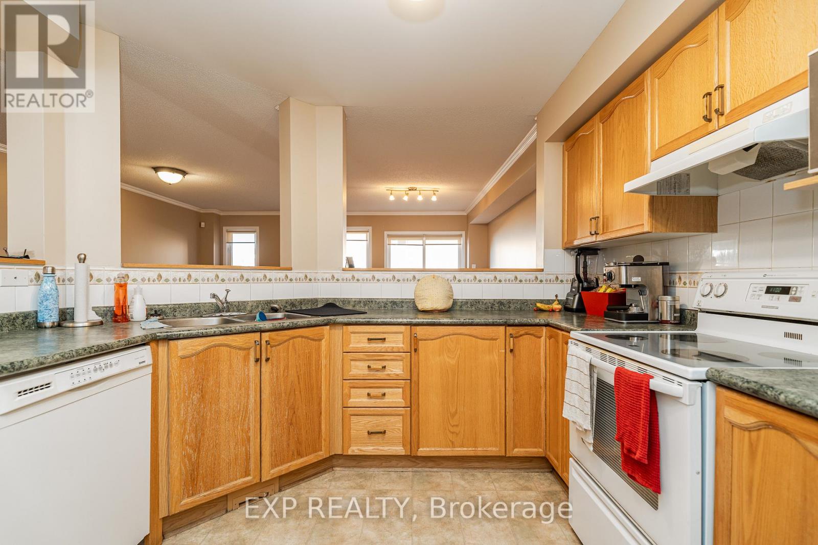 342 Freedom Private, Ottawa, Ontario  K1G 6W4 - Photo 9 - X12497670