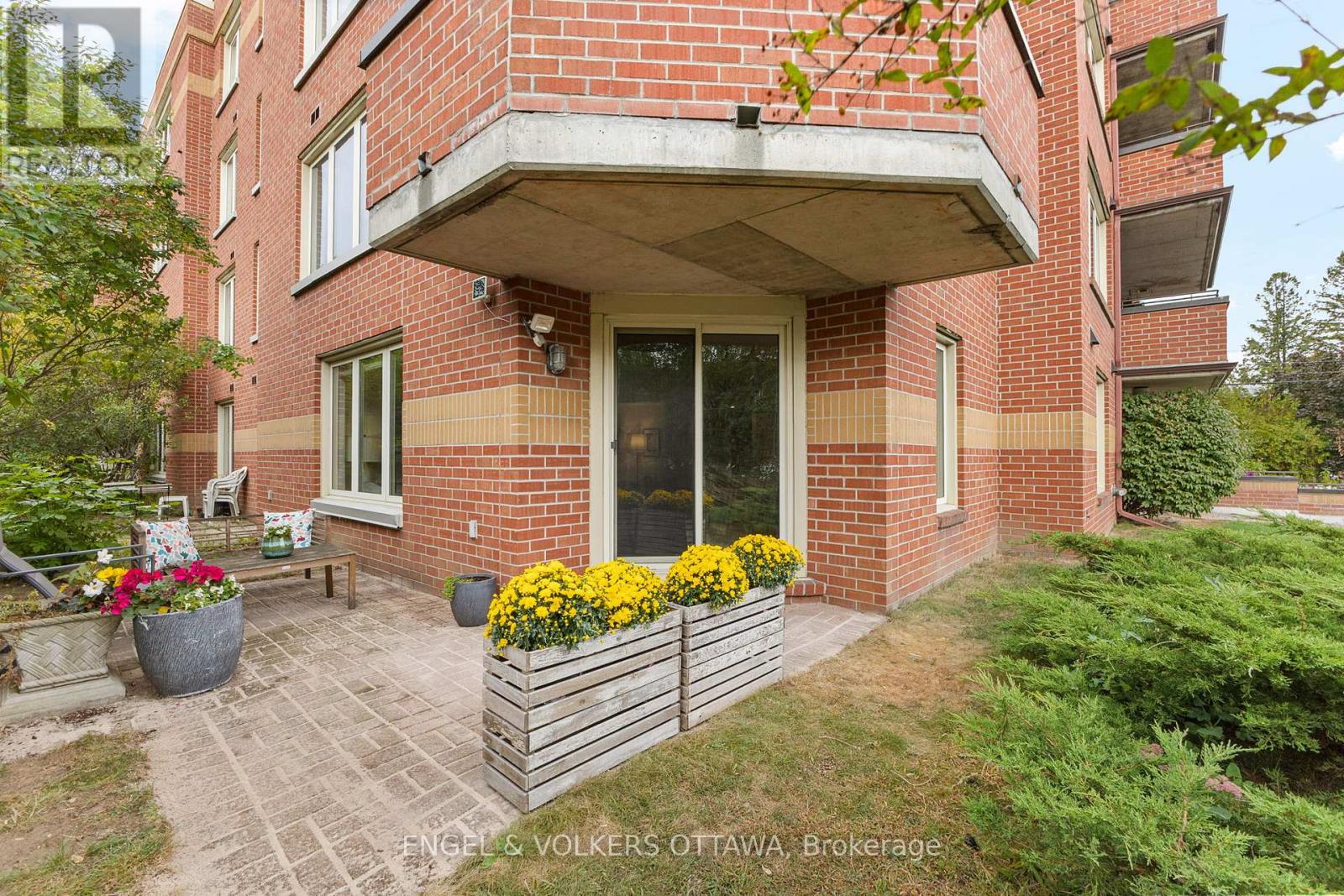 101 - 800 Mckellar Avenue, Ottawa, Ontario  K2A 2X5 - Photo 24 - X12497724