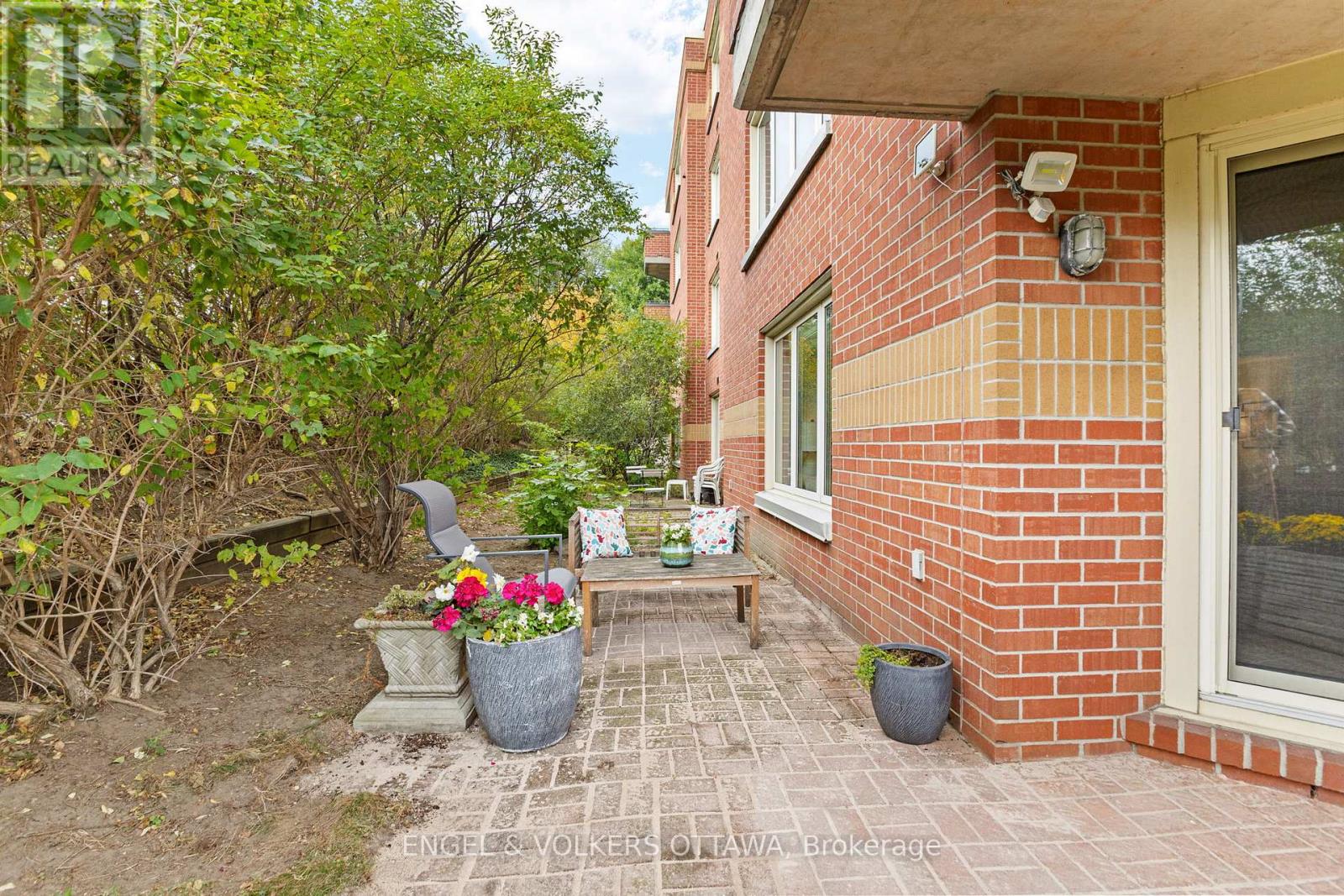 101 - 800 Mckellar Avenue, Ottawa, Ontario  K2A 2X5 - Photo 25 - X12497724