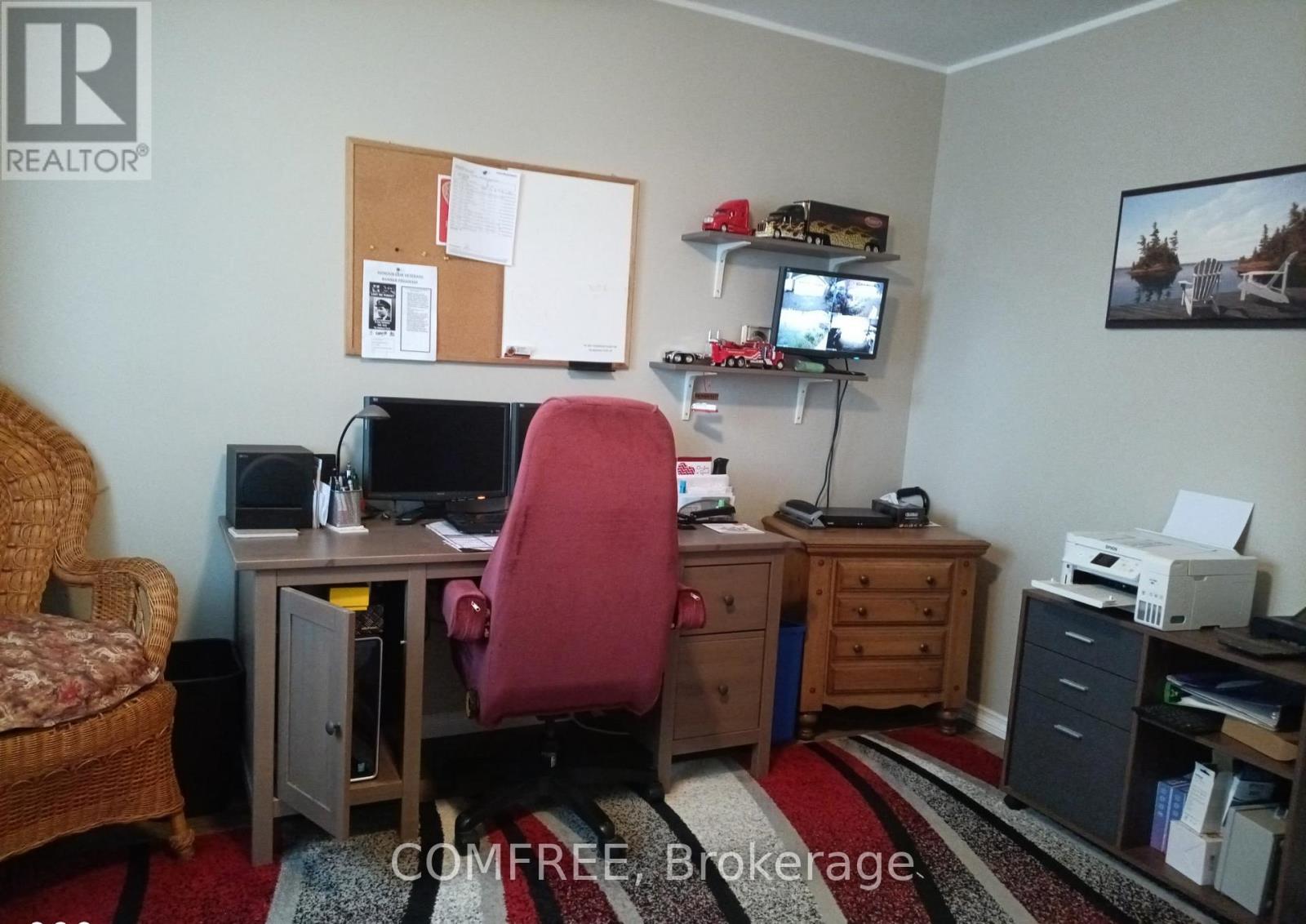 76 Lake Street, South Algonquin, Ontario  K0J 2M0 - Photo 8 - X12497742