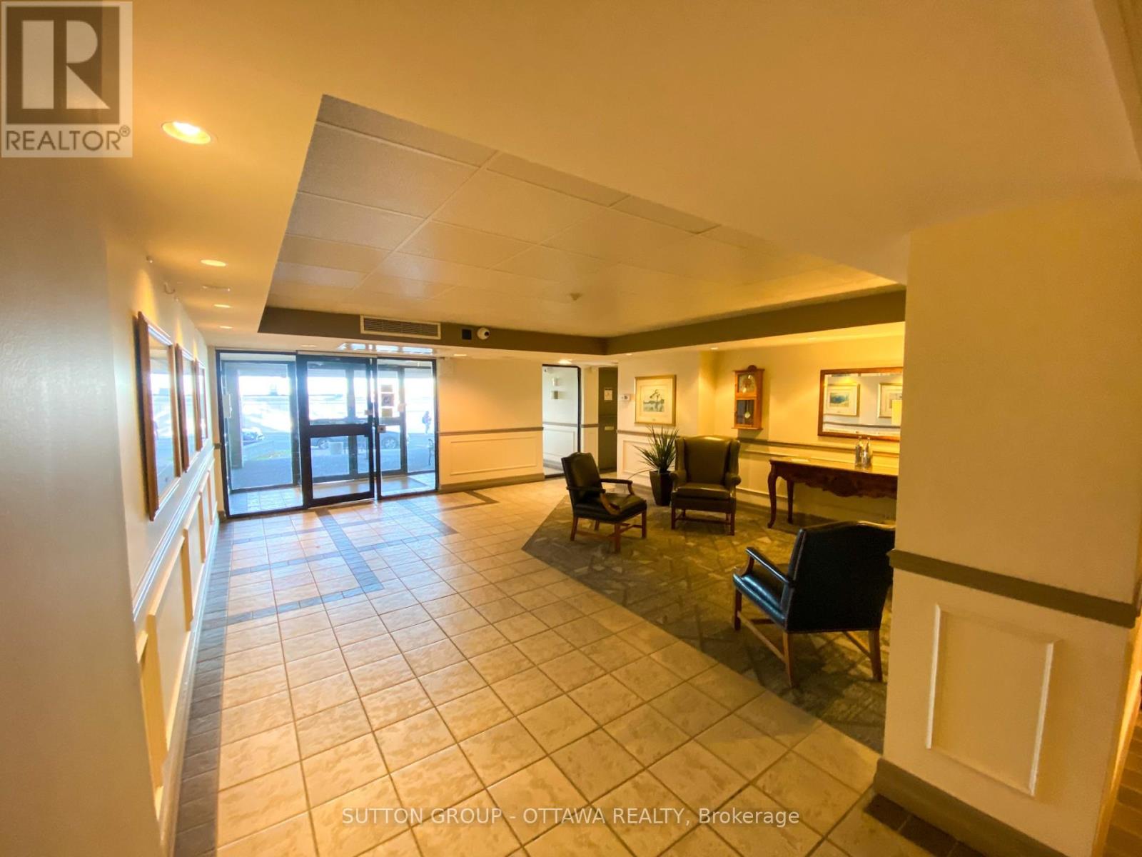 603 - 1599 Lassiter Terrace, Ottawa, Ontario  K1J 8R6 - Photo 15 - X12497854