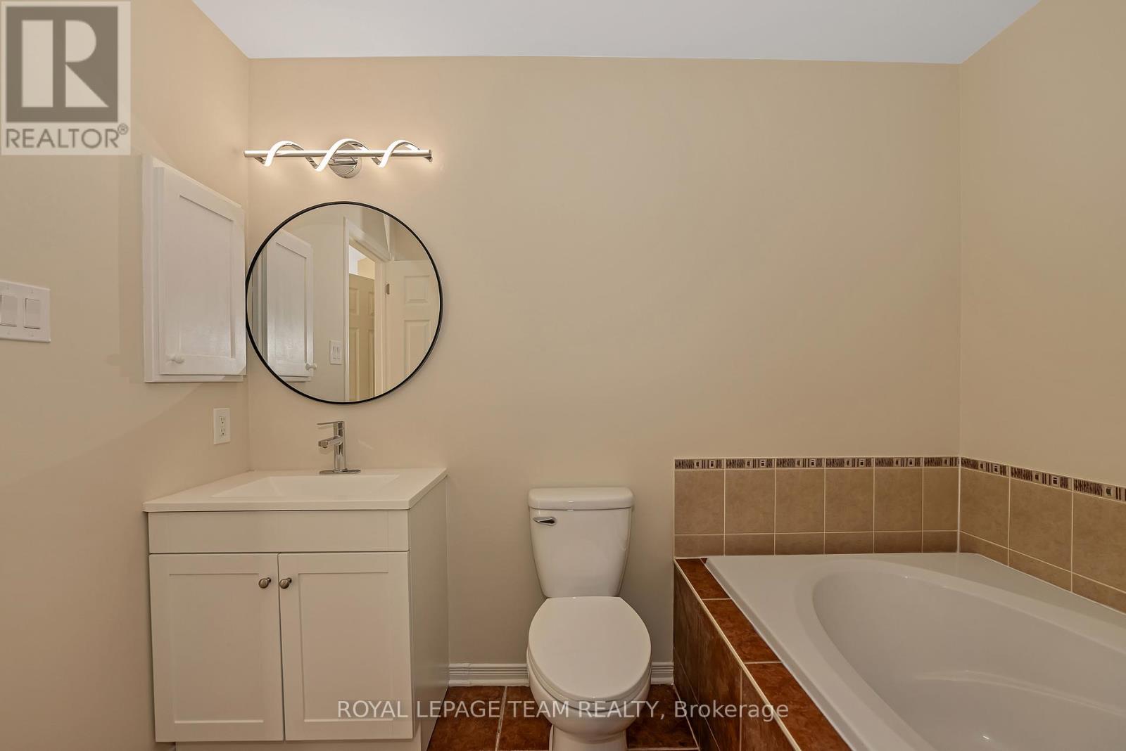 229 - 90 Edenvale Drive, Ottawa, Ontario  K2K 3N8 - Photo 21 - X12497886