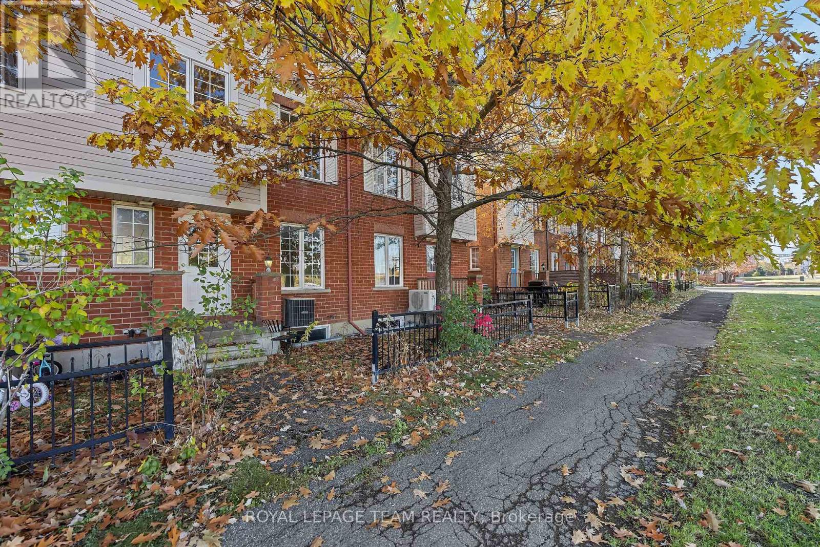 229 - 90 Edenvale Drive, Ottawa, Ontario  K2K 3N8 - Photo 26 - X12497886