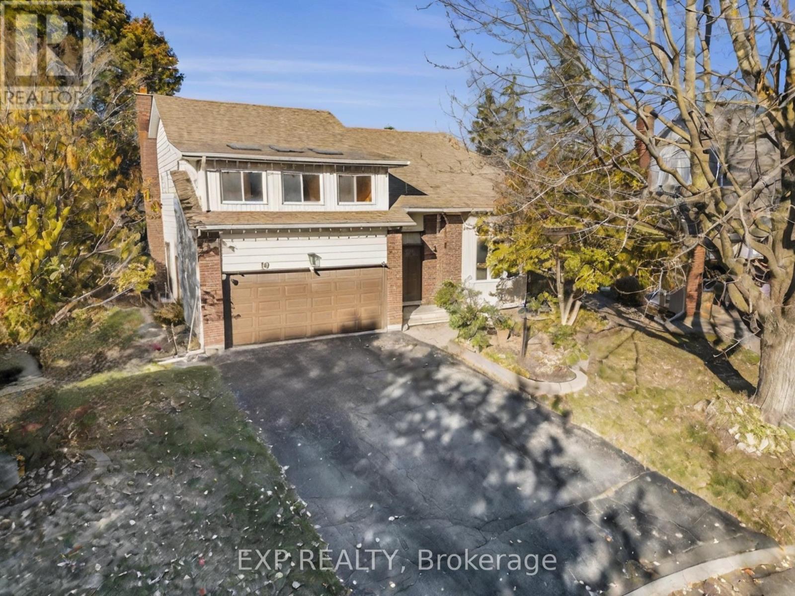 10 POMMEL CRESCENT, Ottawa, Ontario