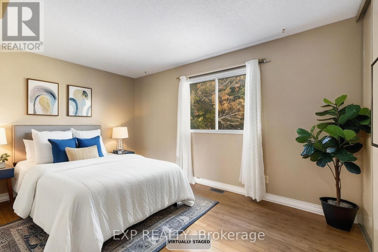 10 Pommel Crescent, Ottawa, Ontario  K2M 1A2 - Photo 13 - X12497894