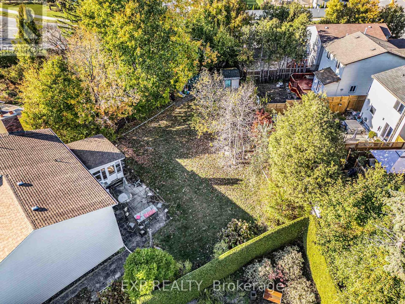 10 Pommel Crescent, Ottawa, Ontario  K2M 1A2 - Photo 26 - X12497894